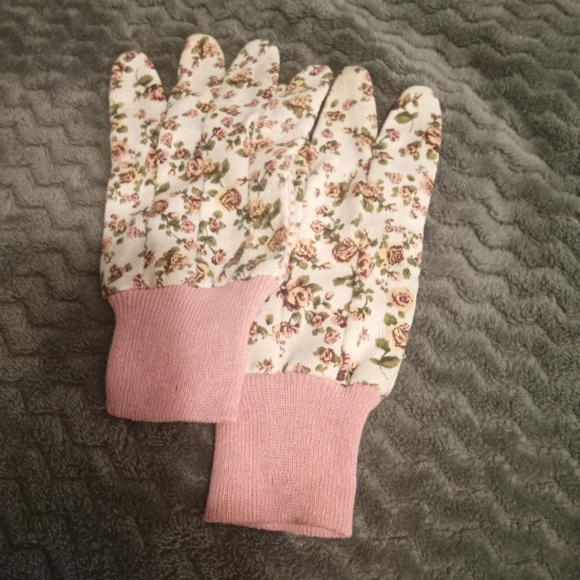 Gardening Goves - Picture 2 of 3